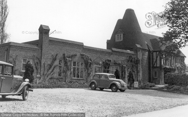 Photo of Otford, Oast House c.1955