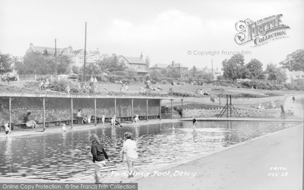 Photo of Otley, Wharfeside Park c.1960