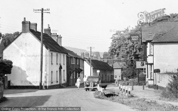 Photo of Otterton, The King's Arms c.1955
