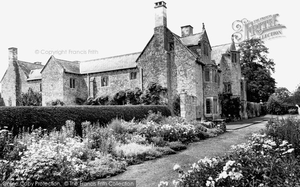 Photo of Ottery St Mary, Cadhay House c.1955