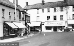 H P Roberts & Sons c.1955, Ottery St Mary