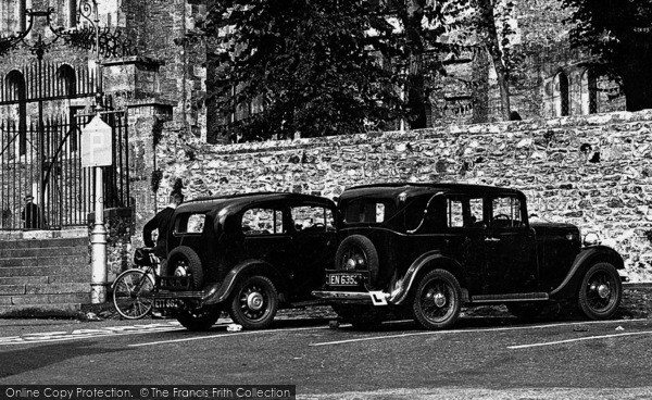 Photo of Ottery St Mary, Vintage Cars 1938