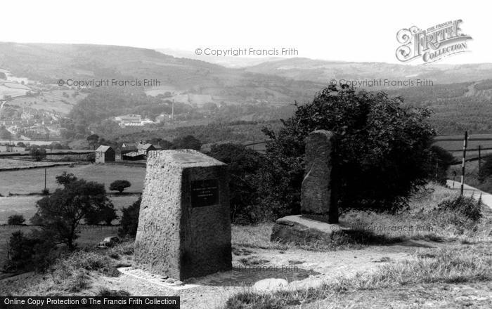 Photo of Oughtibridge, Jawbone Hill, View Point And Birley Stones c.1960