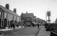 Bridge Road c.1955, Oulton Broad