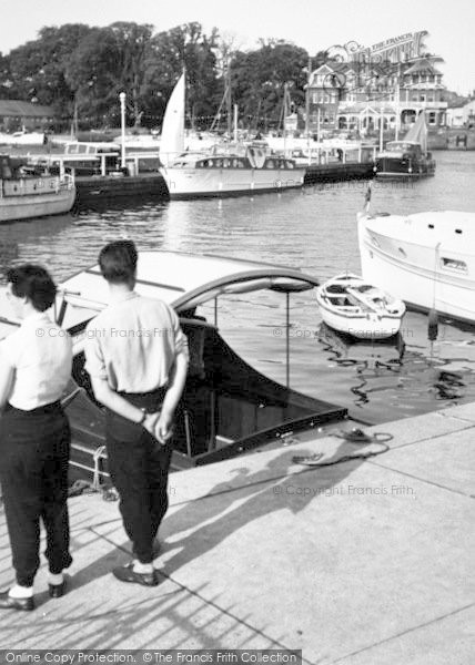 Photo of Oulton Broad, c.1960