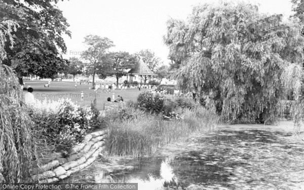 Photo of Oulton Broad, c.1965