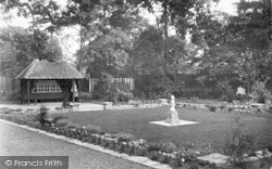Gardens In The Park c.1939, Oulton Broad