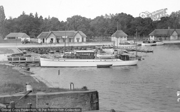 Photo of Oulton Broad, Landing Stage c.1939