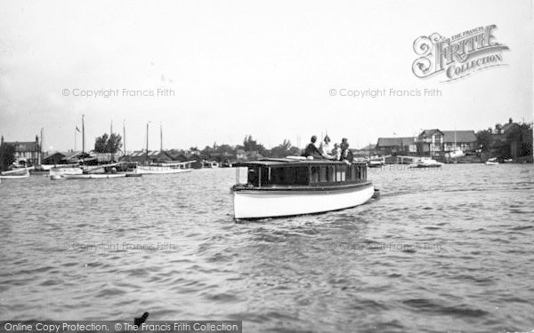 Photo of Oulton Broad, Off To The Broads c.1939