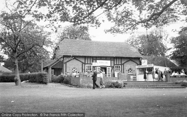 Photo of Oulton Broad, Recreation Grounds c.1955