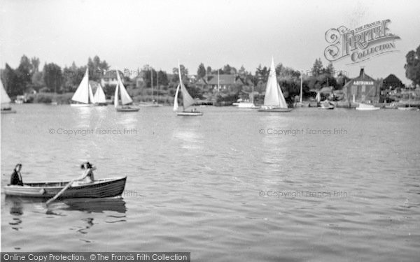 Photo of Oulton Broad, River Scene c.1950