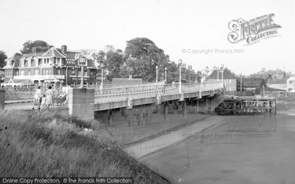 Photo of Oulton Broad, The Bridge c.1955