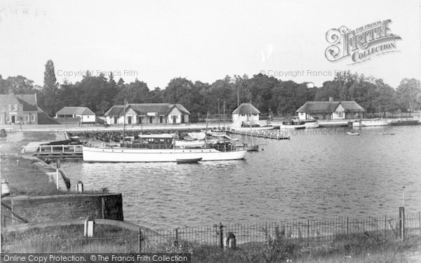 Photo of Oulton Broad, The Broad c.1939