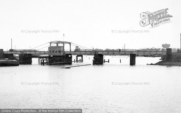 Photo of Oulton Broad, The Railway Bridge c.1955