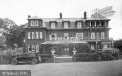 Wherry Hotel c.1939, Oulton Broad