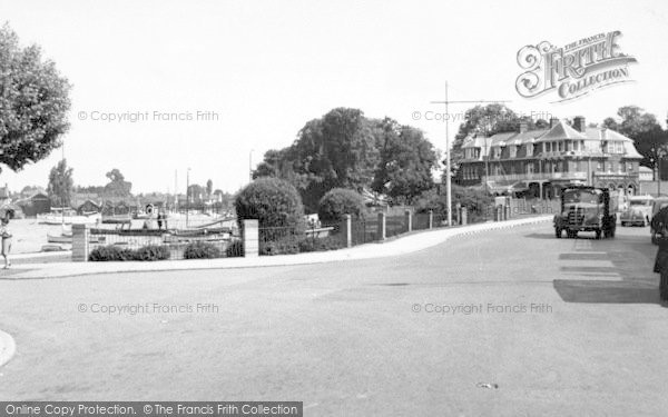 Photo of Oulton Broad, Wherry Hotel c.1955