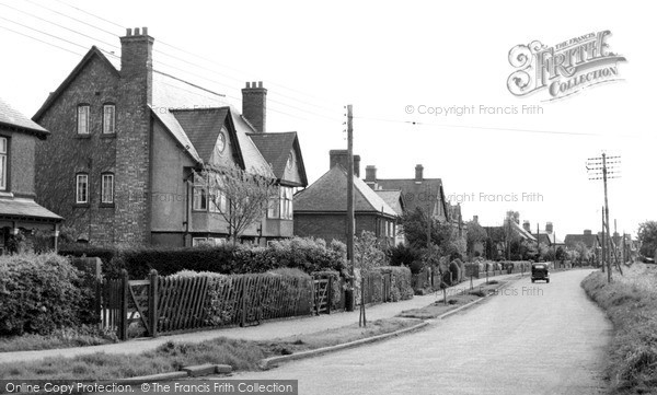 Photo of Oundle, Glapthorn Road c.1955