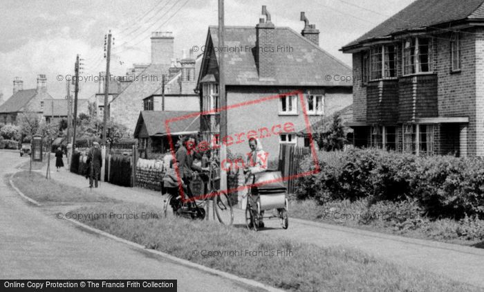 Photo of Oundle, Residents In Glapthorn Road c.1955