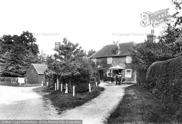 Photo of Outwood, Bell Inn 1906