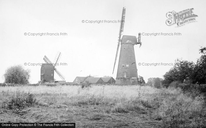 Photo of Outwood, The Windmills c.1937