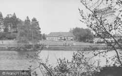 The Lake, Overstone Park c.1955, Overstone