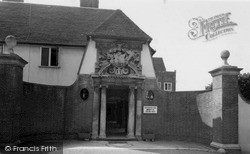 Entrance The Pleasaunce c.1960, Overstrand