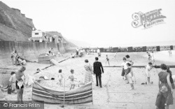 The Beach c.1960, Overstrand