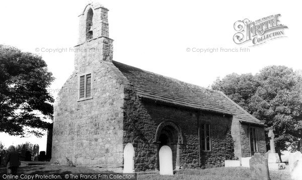 Photo of Overton, St Helen's Church c.1960