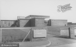 St Helen's School c.1960, Overton