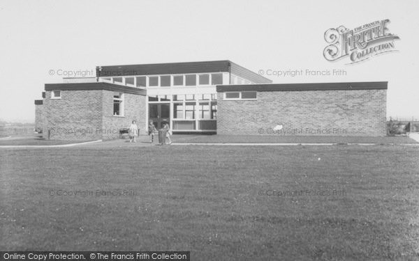 Photo of Overton, St Helen's School c.1960