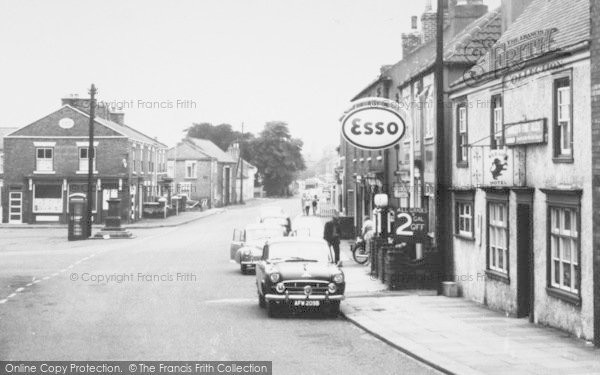 Photo of Owston Ferry, High Street And White Lion Hotel c.1965