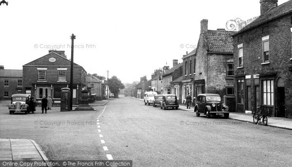 Photo of Owston Ferry, Market Place c.1955