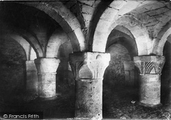 Castle Crypt 1907, Oxford