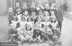 Children, New Headington Infants School c.1905, Oxford