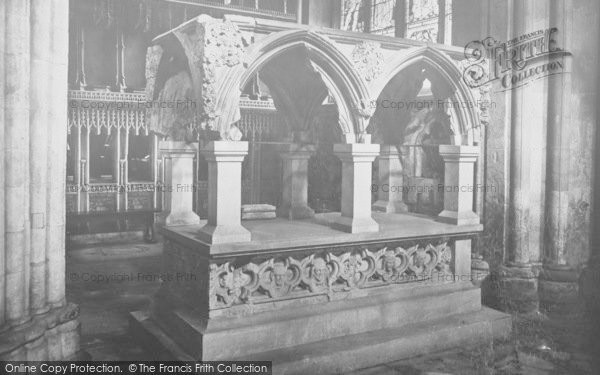 Photo of Oxford, Christ Church Cathdedral, St Fridewide's Shrine 1907