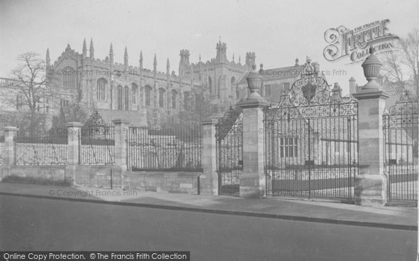 Photo of Oxford, Christ Church, Dining Hall From St Aldgates 1930