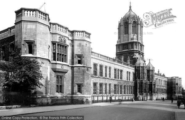 Photo of Oxford, Christ Church, West Front 1922