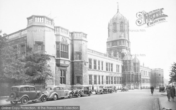 Photo of Oxford, Christ Church, West Front 1937