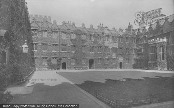 Photo of Oxford, Jesus College, Inner Quad 1912