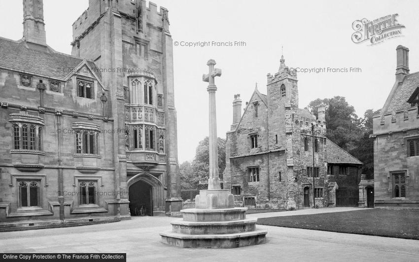 Oxford, Magdalen College and War Memorial 1922