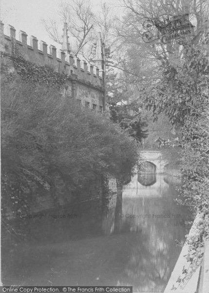 Photo of Oxford, Magdalen College, River View 1912