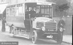 Motor Bus, Cowley Road c.1915, Oxford