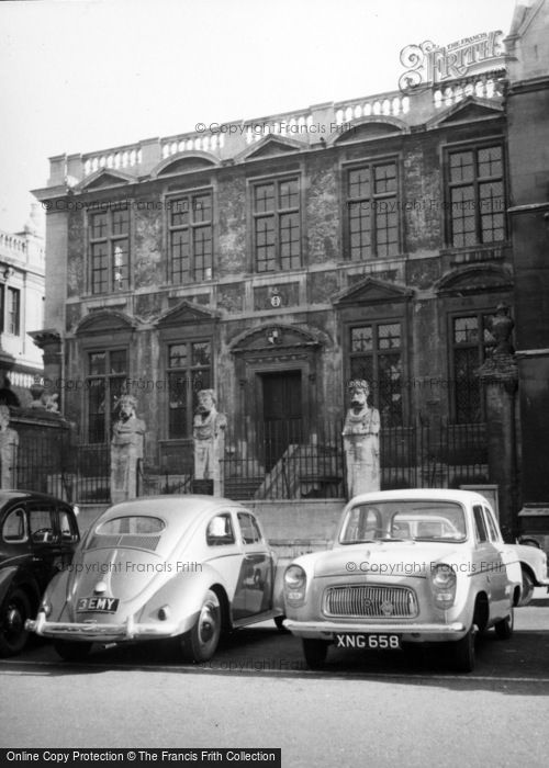 Photo of Oxford, Old Ashmolean 1958