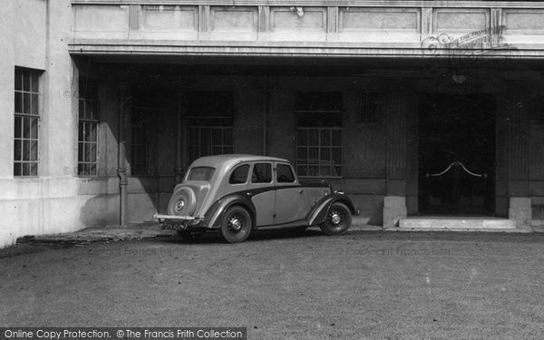Photo of Oxford, Parked Car 1937