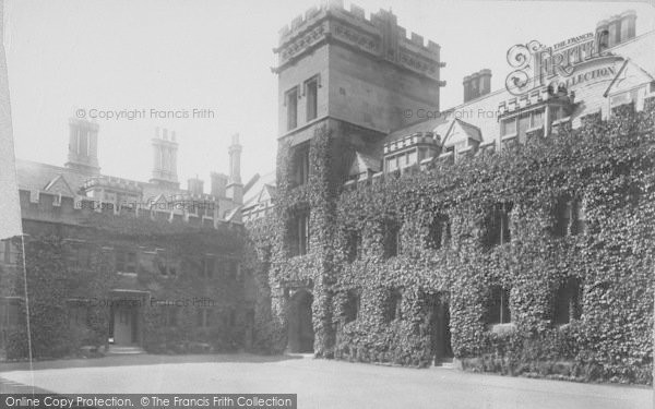 Photo of Oxford, Pembroke College 1902