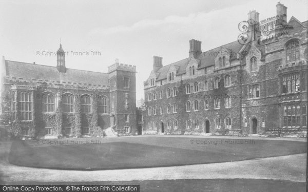 Photo of Oxford, Pembroke College, Inner Quadrangle And Dining Hall 1907