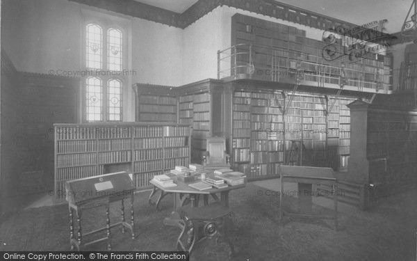 Photo of Oxford, Pembroke College Library, Samuel Johnson's Desk 1912