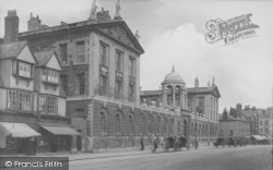 Queen's College Front 1912, Oxford