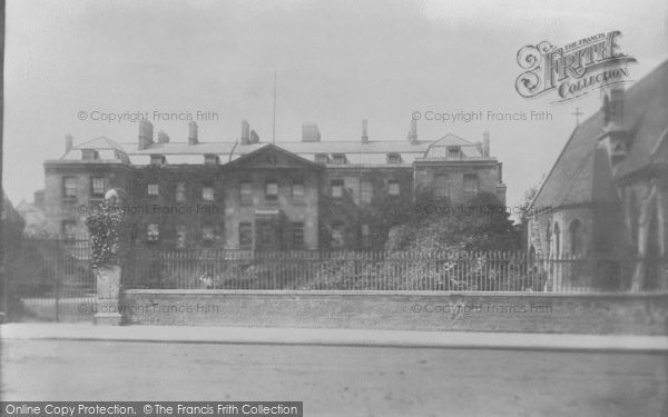Photo of Oxford, Radcliffe Infirmary 1906