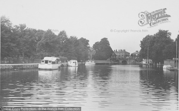 Photo of Oxford, River Isis c.1950